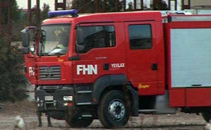 İmişlidə ev və tövlə yanıb