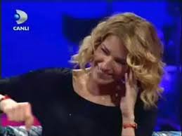 Öz lüt şəkli ilə sosial şəbəkədə rastlaşan məşhur şoka düşdü Öz lüt şəkli ilə sosial şəbəkədə rastlaşan məşhur şoka düşdü