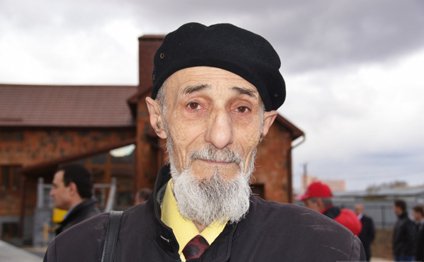 Dəli ləqəbli 