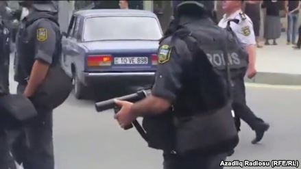 İlham Əliyev Mingəçevirdəki hadisəni nəzarətə götürüb İlham Əliyev Mingəçevirdəki hadisəni nəzarətə götürüb