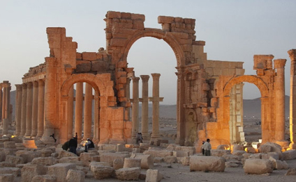 İŞİD Roma tarixini məhv etdi