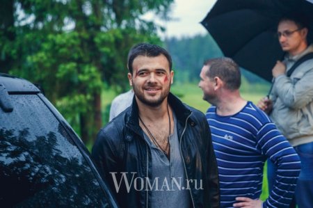 Emin Ağalarov "Səni unutmaq"ı təqdim etdi