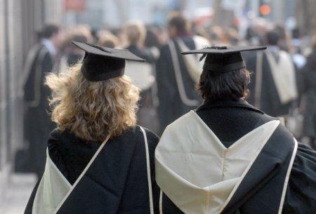 700 bal toplayanlar hansı universitetlərdə təhsil almaq istəyirlər?