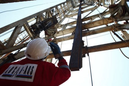 SOCAR qazma işlərinin həcmini azaltdı