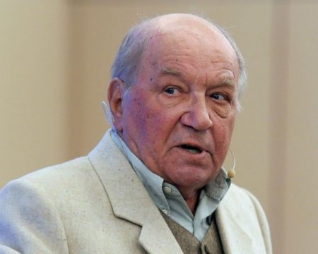 Lev Durov xəstəxanaya yerləşdirildi