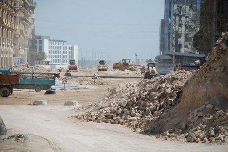 Xaqani Rüstəmov küçəsi əsaslı şəkildə yenidən qurulur