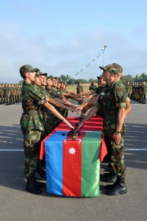 Əsgərlərimiz Vətənə sədaqət andı içdilər