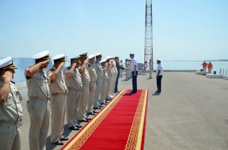 Rusiya döyüş gəmilərinin Bakı səfəri başa çatdı