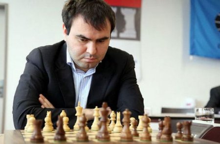 Azərbaycan qrossmeysteri “Vyana Open 2015”ə liderlik edir