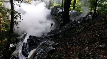 Slovakiyada iki təyyarə toqquşdu: Ölən var