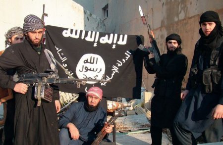 İŞİD qadın jurnalisti və onun atasını edam etdi