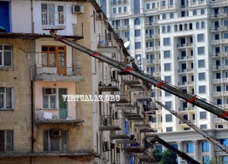 Balkonlar sökülür, sakinlər isə etiraz edə bilmir, çünki...