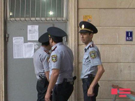 Bakıda 16 mərtəbəli binada lift şaxtaya düşdü: Yaralananlar var