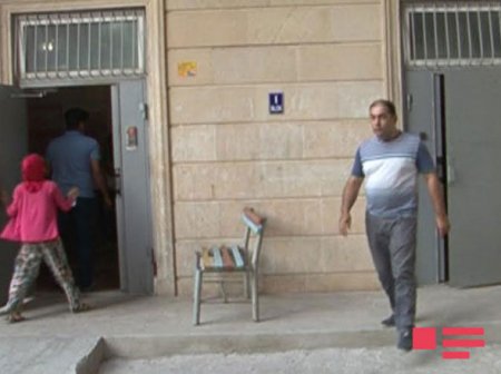 Bakıda 16 mərtəbəli binada lift şaxtaya düşdü: Yaralananlar var