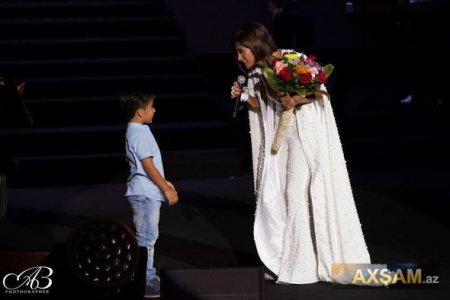 Röyanın konsertində baş verənlər