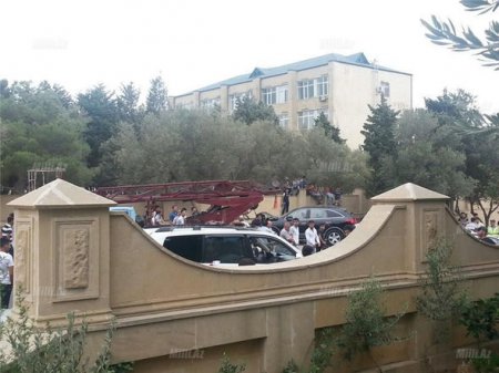Bakıda toy yasa çevrildi