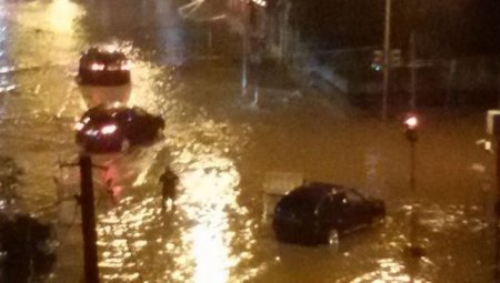 Batumi su altında