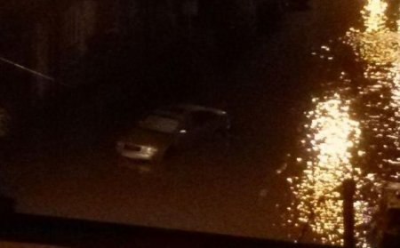 Batumi su altında