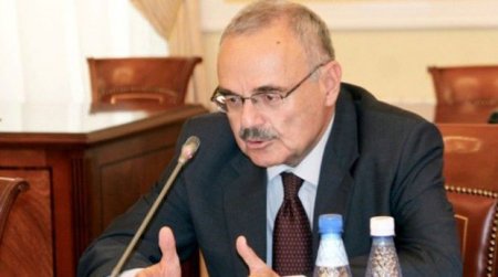 Deputat: Bəlkə də Artur müəllim postunu təhvil vermək istəyir
