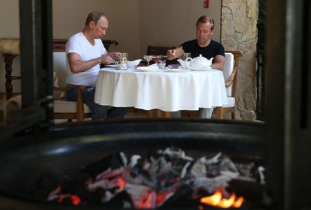 Putin və Medvedev birgə məşq etdilər