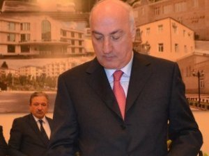 “Fərəcov islahatları” başladı, sakinlər isə deyir ki...