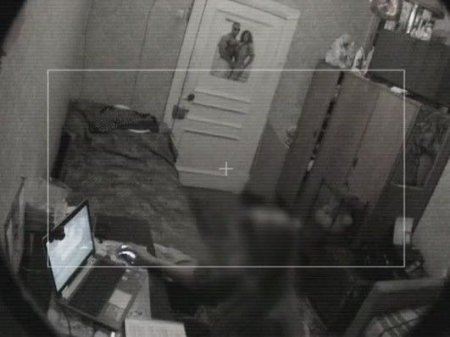 Bakıda oğlan sevgililəri ilə cinsi əlaqədə olub telefona çəkdi