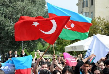 Azərbaycan Türkiyəyə sərmayə yatırımlarını 20 milyard dollara çatdıracaq