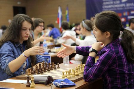 Şahmat üzrə Dünya çempionatının beşinci günü