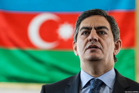 Əli Kərimli hakimiyyəti devirməyə çağırdı