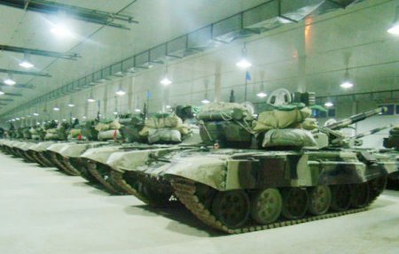 Azərbaycanın yüzlərlə tankı döyüşə hazır vəziyyətə gətirildi