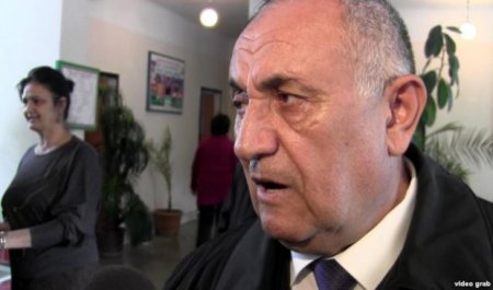 “Fərəcov islahatları” başladı, sakinlər isə deyir ki...