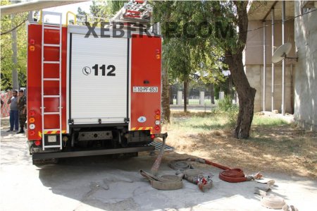 Sumqayıtda ara qarışdı: yol bağlandı, intihara cəhd olundu