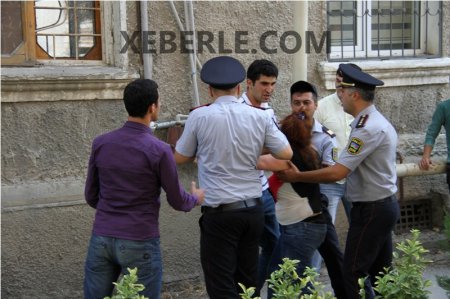 Sumqayıtda ara qarışdı: yol bağlandı, intihara cəhd olundu