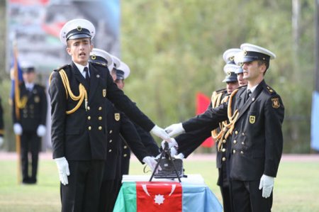 Kursantlar Vətənə sədaqət andı içdilər