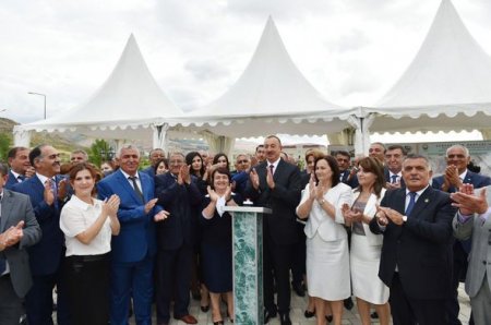 İlham Əliyev Ağsuda