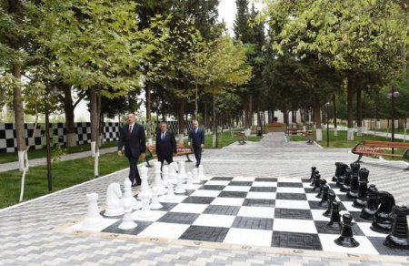 İlham Əliyev Ağsuda