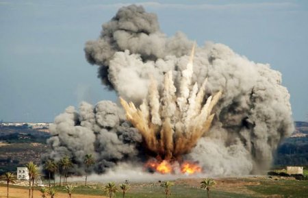 Əfqanıstanda “Sərhədsiz həkimlər” xəstəxanasını bombardman ediblər