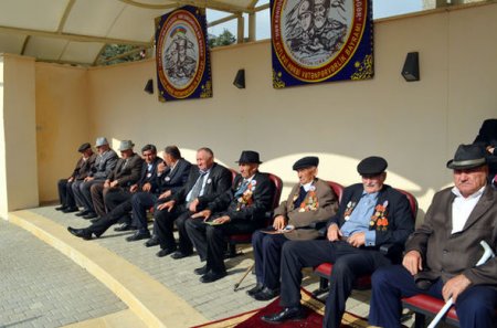 Müdafiə Nazirliyi cəbhə bölgəsində tədbir keçirib