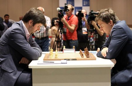Sergey Karyakin Bakıda keçirilən Dünya Kubokunun qalibi oldu