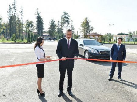 İlham Əliyevin Ucar və Göyçay rayonlarına səfəri İlham Əliyevin Ucar və Göyçay rayonlarına səfəri