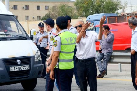 Kamran Əliyev: Məcburi köçkünlər qadağadan kənardırlar