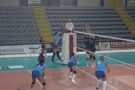 “Lokomotiv” italyan klubuna qalib gəldi