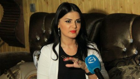 Natavan: Aygün çox savadsız biridir...