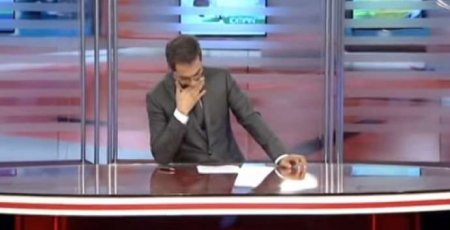 “ATV xəbər”in aparıcısını efirdə gülmək tutdu