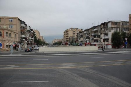 Həsən Əliyev küçəsində yeni yol hissəsi salınıb