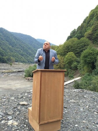Bəhram Bağırzadə namizədlərə belə "ilişdi"