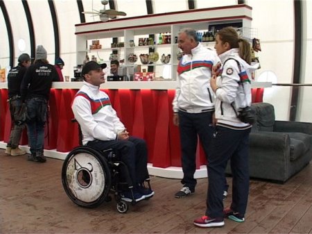 Azərbaycanlı paralimpiyaçının ekstremal tullanışı