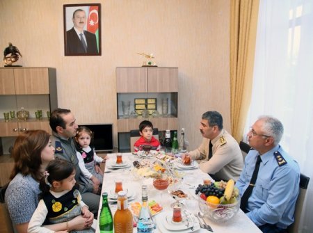 Zakir Həsənov: "Ermənilərə güclü zərbə vurduq, panikadadırlar..."