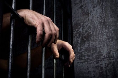 Moskvada şagirdi intihar həddinə çatdıran azərbaycanlıya hökm oxundu