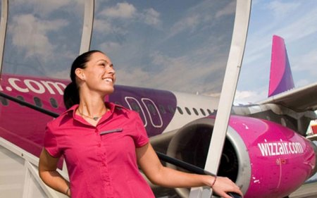 Azərbaycanda ucuz uçuşlar başlayır - “Wizz Air” ilə rəsmi müqavilə
